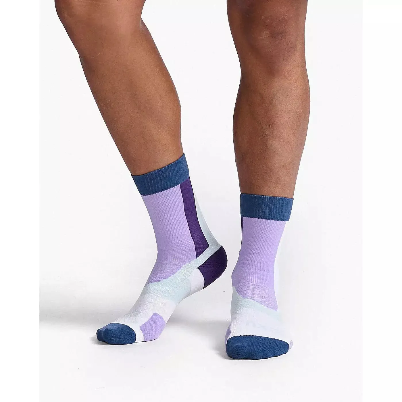 2XU Vectr Light Cushion Crew Sock