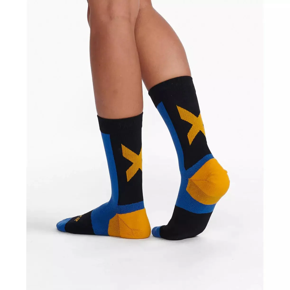 2XU Vectr Light Cushion Crew Sock