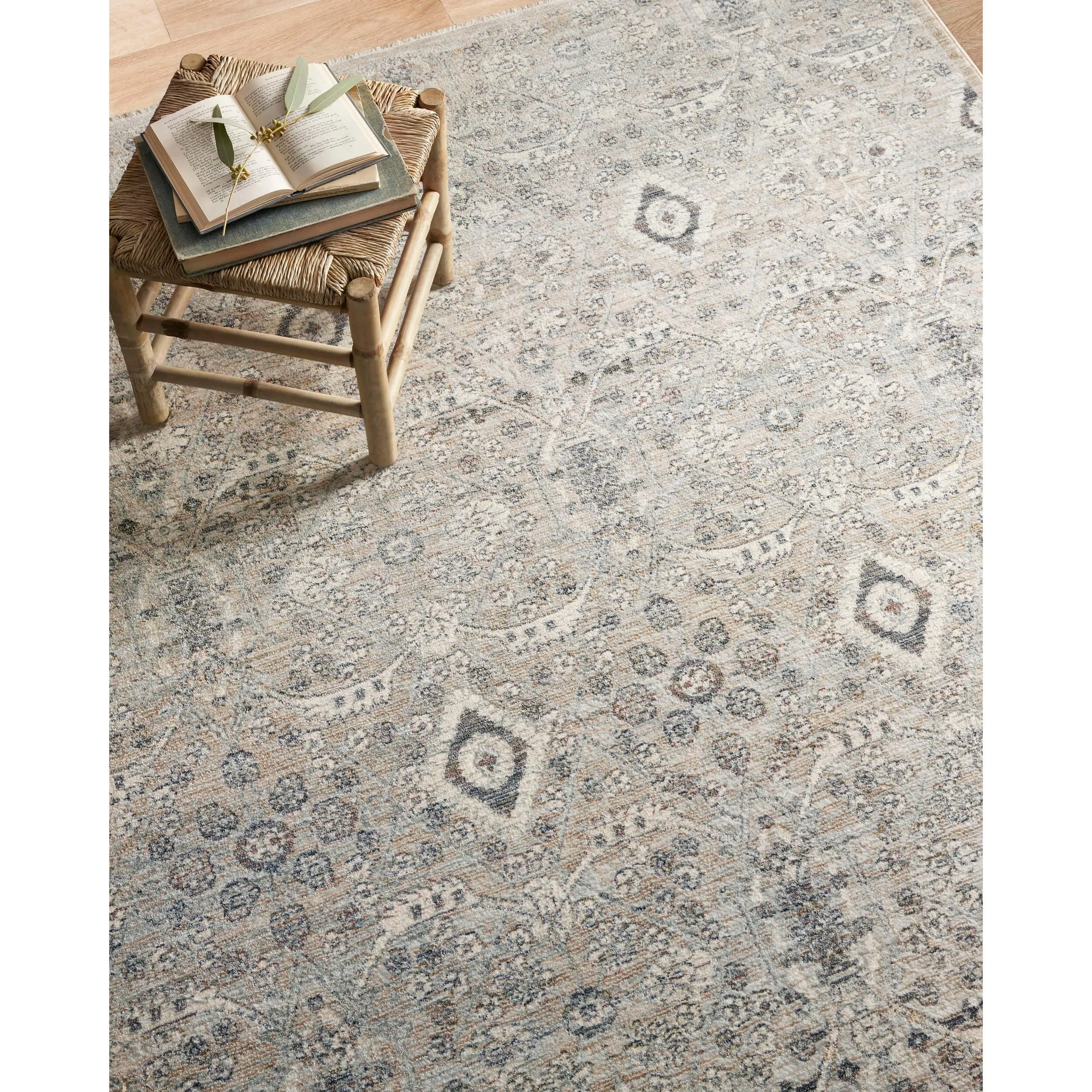 Amber Lewis x Loloi Rug Zuma ZUM-07, Silver/Sky