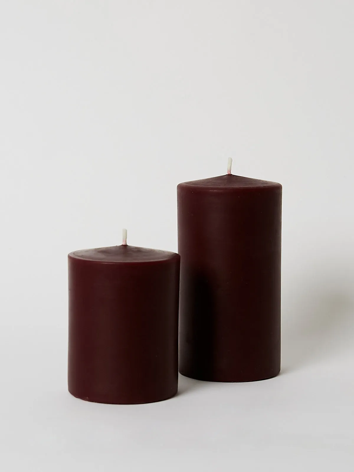 Beeswax Candle Colour Blood Medium