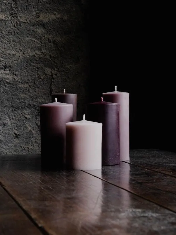 Beeswax Candle Colour Blood Medium