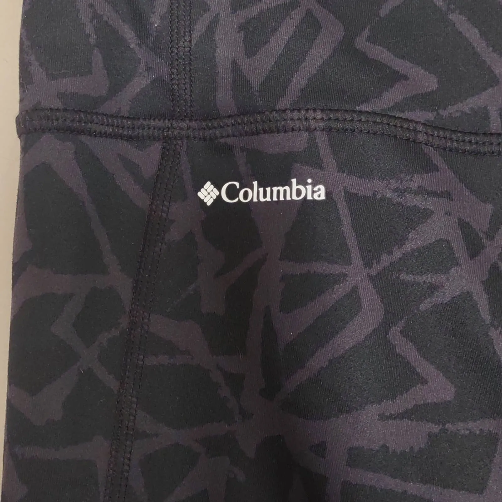 Columbia Performance Crop Leggings Medium