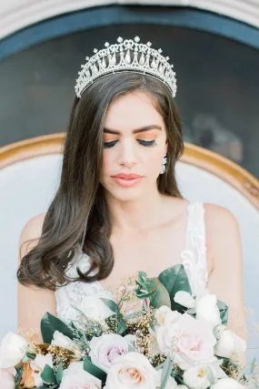 LOVERS KNOT Tiara